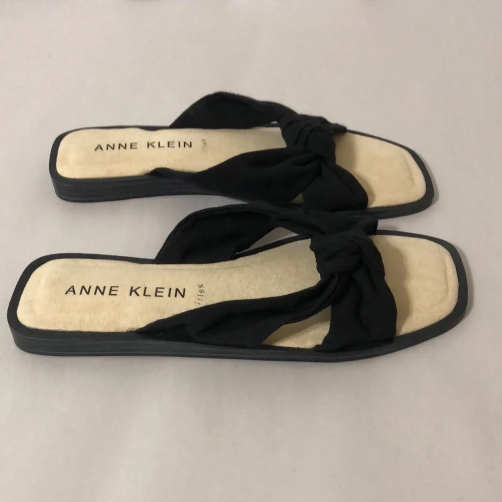 Anne Klein new without